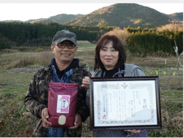 岡田ファーム代表夫妻